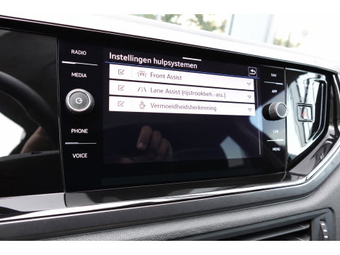Volkswagen Polo 1.0 TSI Life PANO CARPLAY ACC VOL