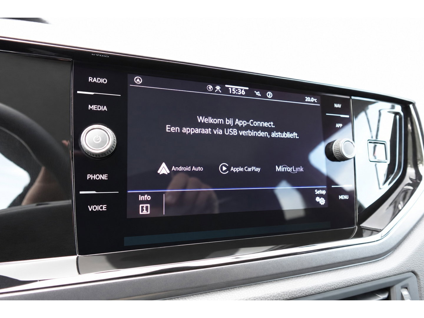 Volkswagen Polo 1.0 TSI Life PANO CARPLAY ACC VOL