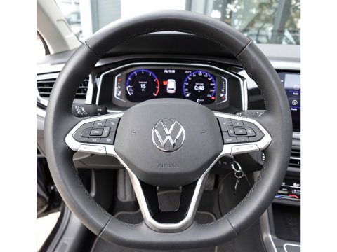 Volkswagen Polo 1.0 TSI Life PANO CARPLAY ACC VOL
