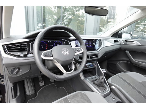 Volkswagen Polo 1.0 TSI Life PANO CARPLAY ACC VOL