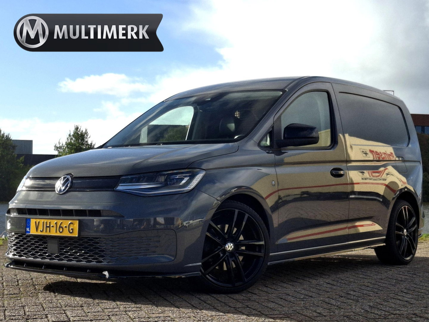 Volkswagen Caddy Cargo 2.0 TDI BUMPERPAKKET | CAMERA | AUT | LED | LEDER | SENSOREN VOOR + ACHTER