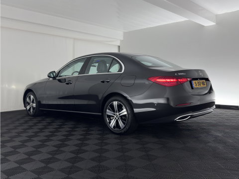 Mercedes-Benz C-Klasse 300 e Luxury Line (INCL-BTW)  *AUT | FULL-LED |  WIDESCREEN-COCKPIT | COMFORTSEATS | ADAPTIVE-CRUISE | CAMERA | NAVI-FULLMAP | SHIFTPADDLES | PRIVACY-GLASS | DAB | AMBIENTLIGHT | 17''