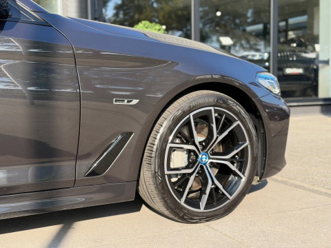 BMW 5 Serie Touring 530e M-sport xDrive Pano|Harman&Kardon|Carplay|Memory|ACC|Hud