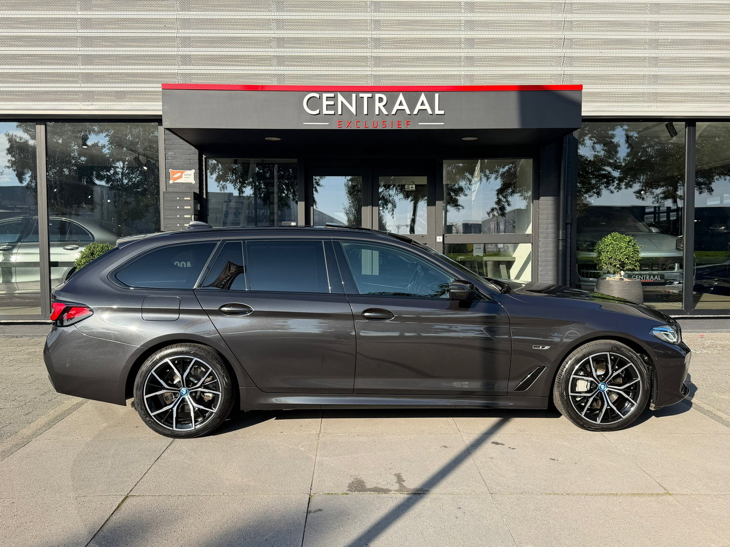 BMW 5 Serie Touring 530e M-sport xDrive Pano|Harman&Kardon|Carplay|Memory|ACC|Hud