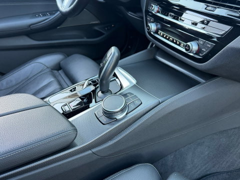 BMW 5 Serie Touring 530e M-sport xDrive Pano|Harman&Kardon|Carplay|Memory|ACC|Hud