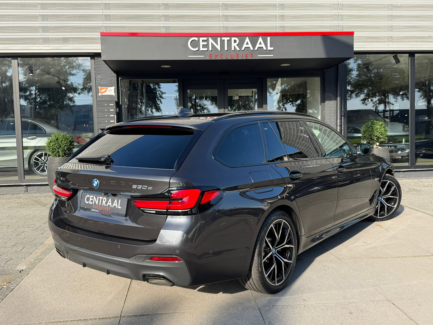 BMW 5 Serie Touring 530e M-sport xDrive Pano|Harman&Kardon|Carplay|Memory|ACC|Hud