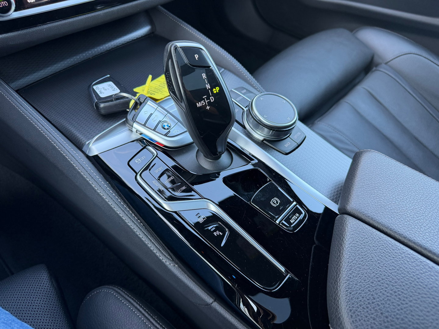 BMW 5 Serie Touring 530e M-sport xDrive Pano|Harman&Kardon|Carplay|Memory|ACC|Hud