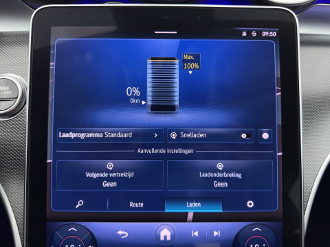 Mercedes-Benz C-Klasse 300 e Luxury Line (INCL-BTW)  *AUT | FULL-LED |  WIDESCREEN-COCKPIT | COMFORTSEATS | ADAPTIVE-CRUISE | CAMERA | NAVI-FULLMAP | SHIFTPADDLES | PRIVACY-GLASS | DAB | AMBIENTLIGHT | 17''