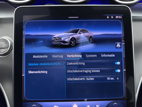 Mercedes-Benz C-Klasse 300 e Luxury Line (INCL-BTW)  *AUT | FULL-LED |  WIDESCREEN-COCKPIT | COMFORTSEATS | ADAPTIVE-CRUISE | CAMERA | NAVI-FULLMAP | SHIFTPADDLES | PRIVACY-GLASS | DAB | AMBIENTLIGHT | 17''