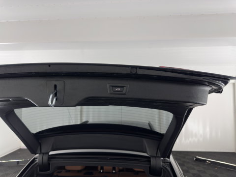 BMW 5 Serie Touring 530e Business Edition Plus (Plug-in) (INCL-BTW) *LEATHER | FULL-LED | MEMORY-PACK | HEATED-SPORTSEATS | NAVI-FULLMAP | PRIVACY-GLASS | ECC | PDC | CRUISE | TOWBAR | 18''ALU*