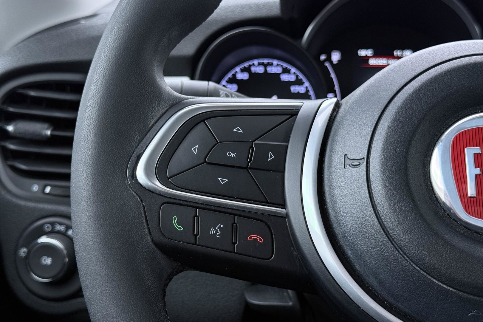 Fiat 500X 1.0 GSE Lounge | Camera | Keyless | Apple CarPlay | Cruise Control | Getint glas