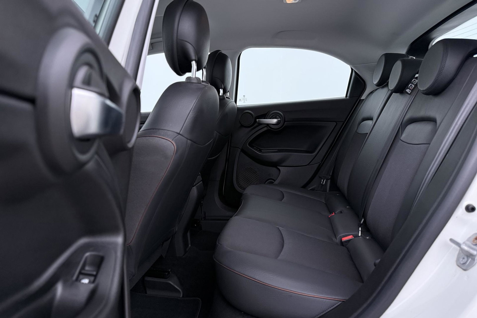 Fiat 500X 1.0 GSE Lounge | Camera | Keyless | Apple CarPlay | Cruise Control | Getint glas