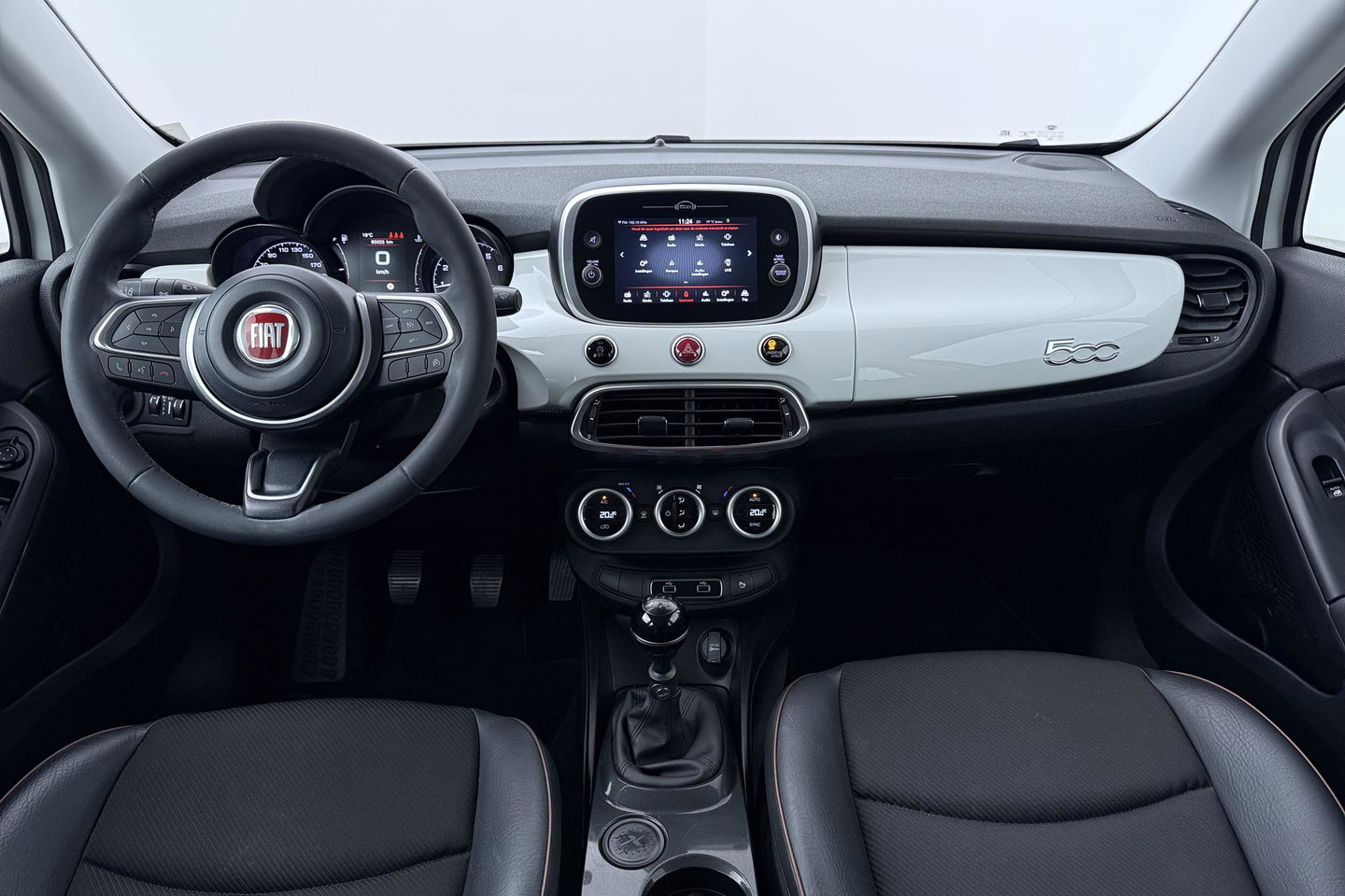 Fiat 500X 1.0 GSE Lounge | Camera | Keyless | Apple CarPlay | Cruise Control | Getint glas