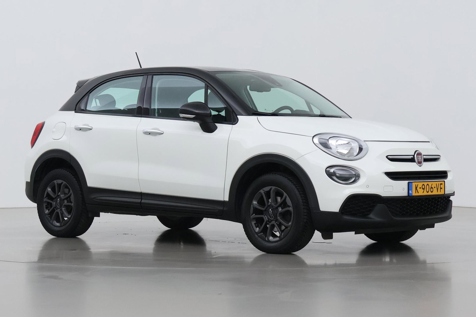 Fiat 500X 1.0 GSE Lounge | Camera | Keyless | Apple CarPlay | Cruise Control | Getint glas
