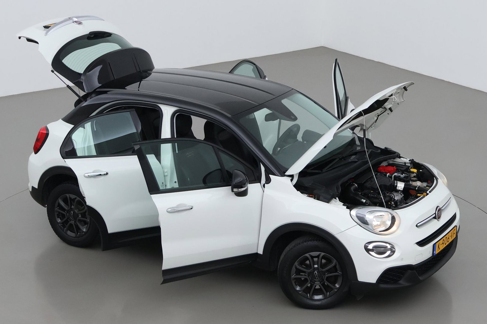 Fiat 500X 1.0 GSE Lounge | Camera | Keyless | Apple CarPlay | Cruise Control | Getint glas