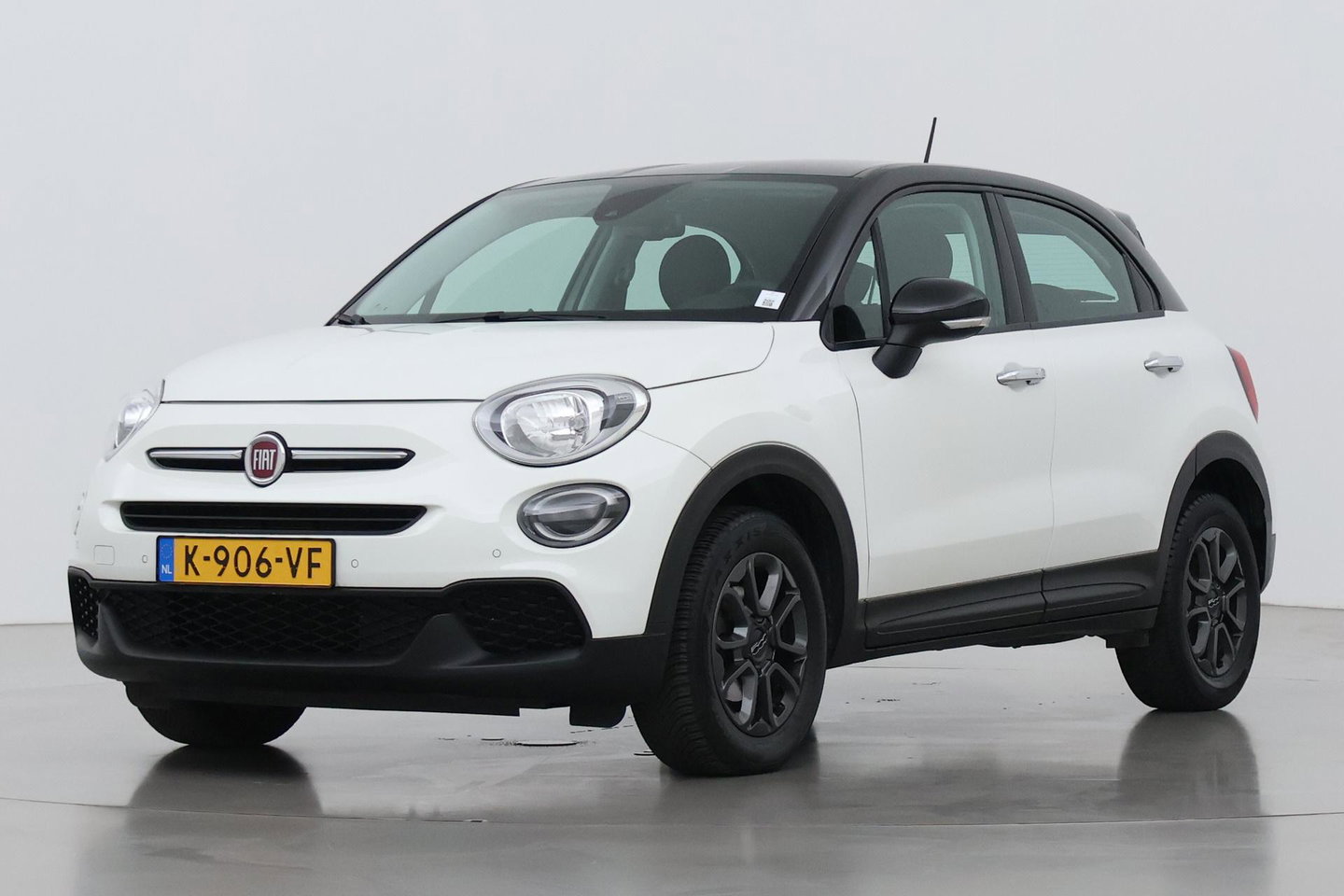 Fiat 500X 1.0 GSE Lounge | Camera | Keyless | Apple CarPlay | Cruise Control | Getint glas
