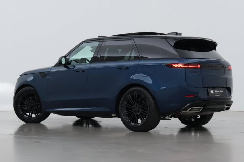 Land Rover Range Rover Sport P460e Dynamic HSE | SV Petrolix Blue | 23 Inch | Meridian Surround | ClearSight | Koelbox | Panoramadak | Trekhaak