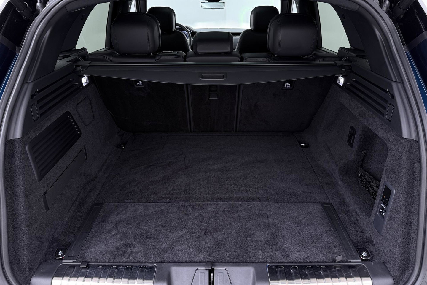 Land Rover Range Rover Sport P460e Dynamic HSE | SV Petrolix Blue | 23 Inch | Meridian Surround | ClearSight | Koelbox | Panoramadak | Trekhaak
