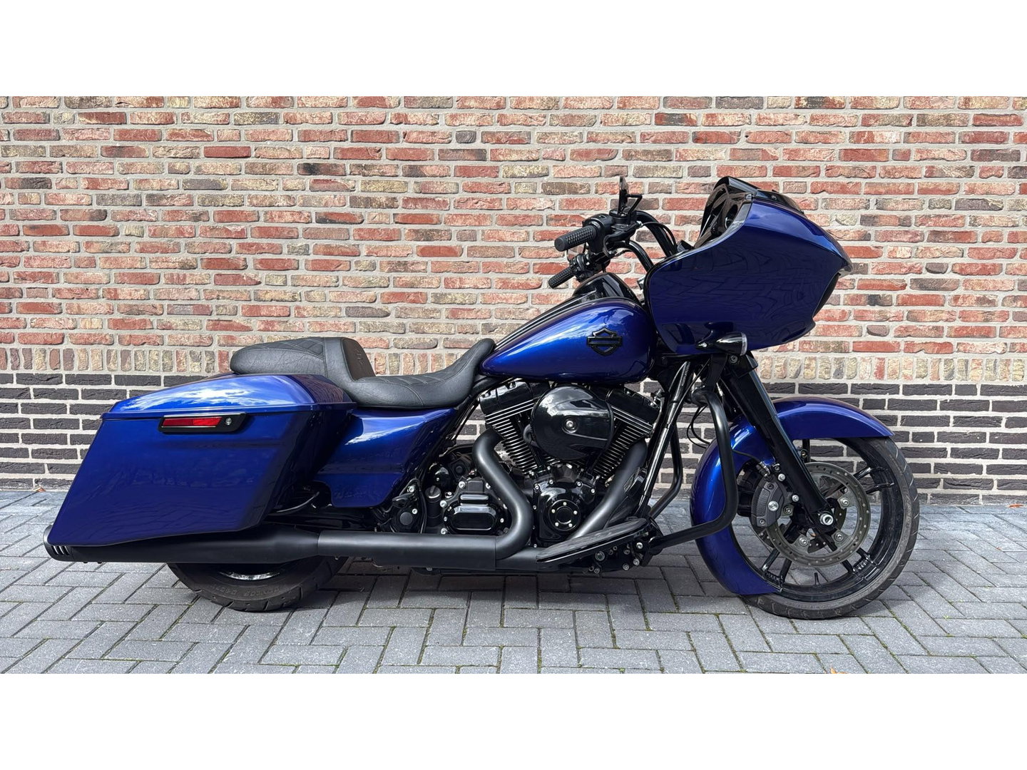 Harley Davidson 103 FLTRXS Road Glide Special Roadglide CVO