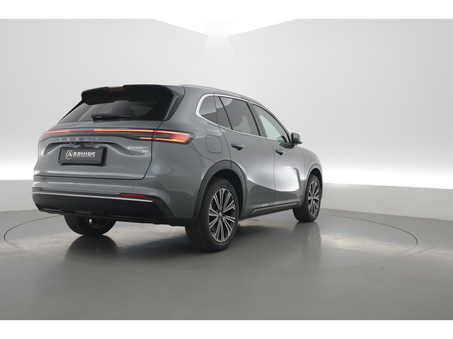 GEELY Starray EM-i 1.5 Max+