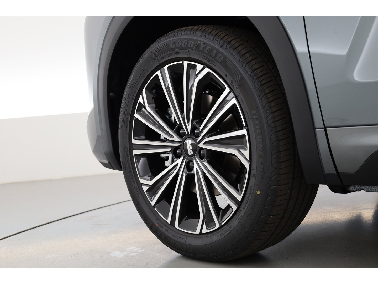 GEELY Starray EM-i 1.5 Max+