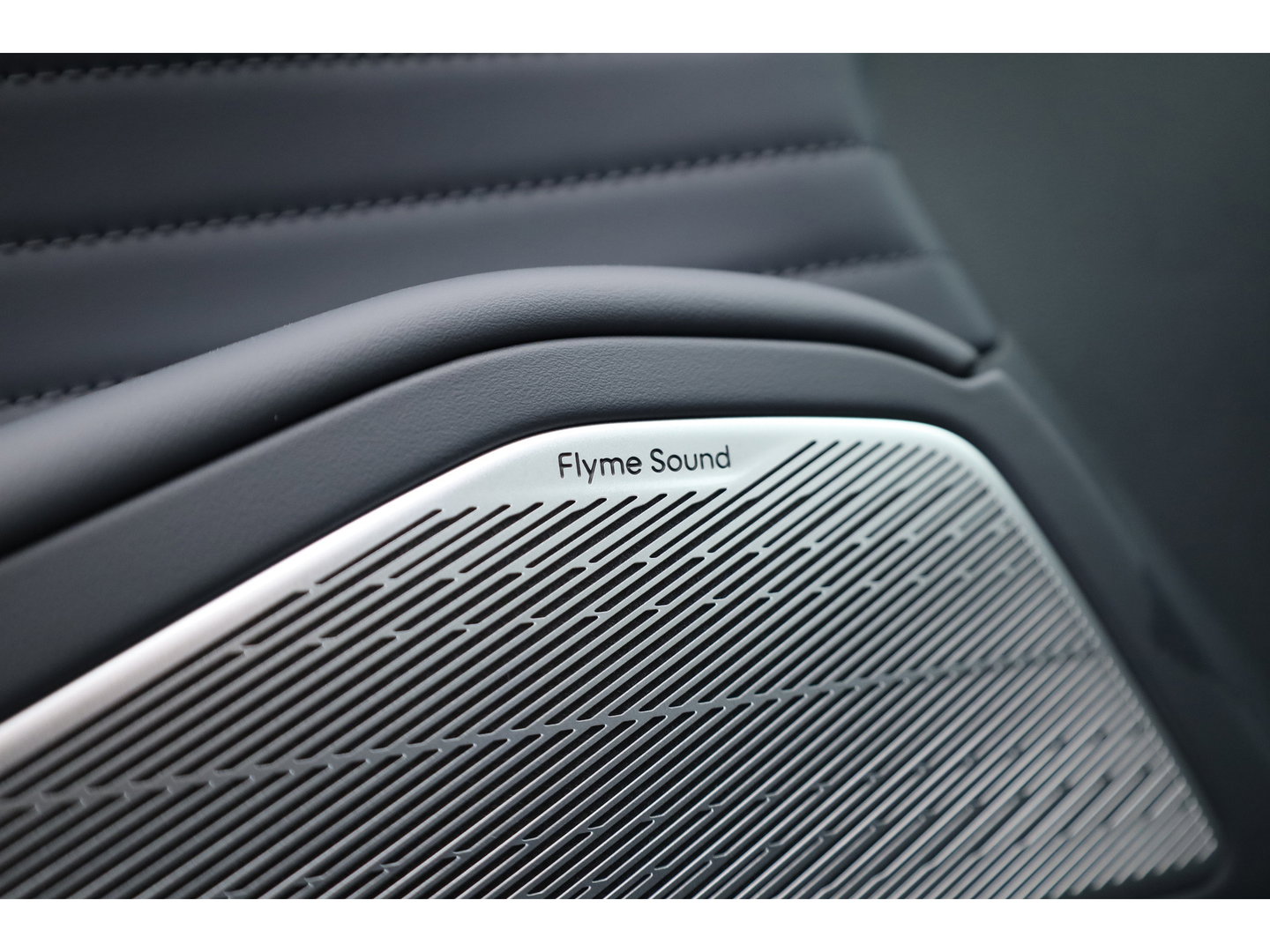 GEELY Starray EM-i 1.5 Max+