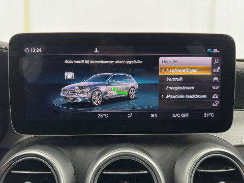 Mercedes-Benz C-Klasse Estate 300 e Business Solution AMG Limited (Plug-in) (INCL-BTW) Aut. *LEATHER-ALCANTARA | MULTIBEAM-LED | NAVI-FULLMAP | TOPVIEW | DAB | CARPLAY | DIGI-COCKPIT | SPORTSEATS | TOWBAR | 18"ALU*