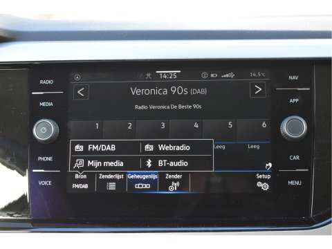 Volkswagen Polo 1.0 TSI Life Move 95 pk Ascot grey | Virtual cockpit | Carplay/Androidauto | DAB | Stoelverwarming | Climate Control | LED | LM-Velgen