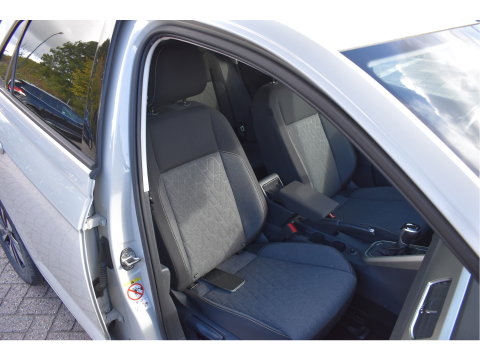 Volkswagen Polo 1.0 TSI Life Move 95 pk Ascot grey | Virtual cockpit | Carplay/Androidauto | DAB | Stoelverwarming | Climate Control | LED | LM-Velgen