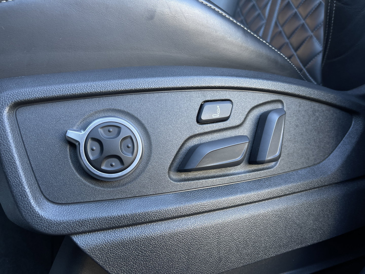 Audi Q5 3.0 TFSI SQ5 quattro Pro Line Plus | Elektrisch Wegklapbare Trekhaak | Panoramadak | Keyless Go/Entry | Head-up Display |
