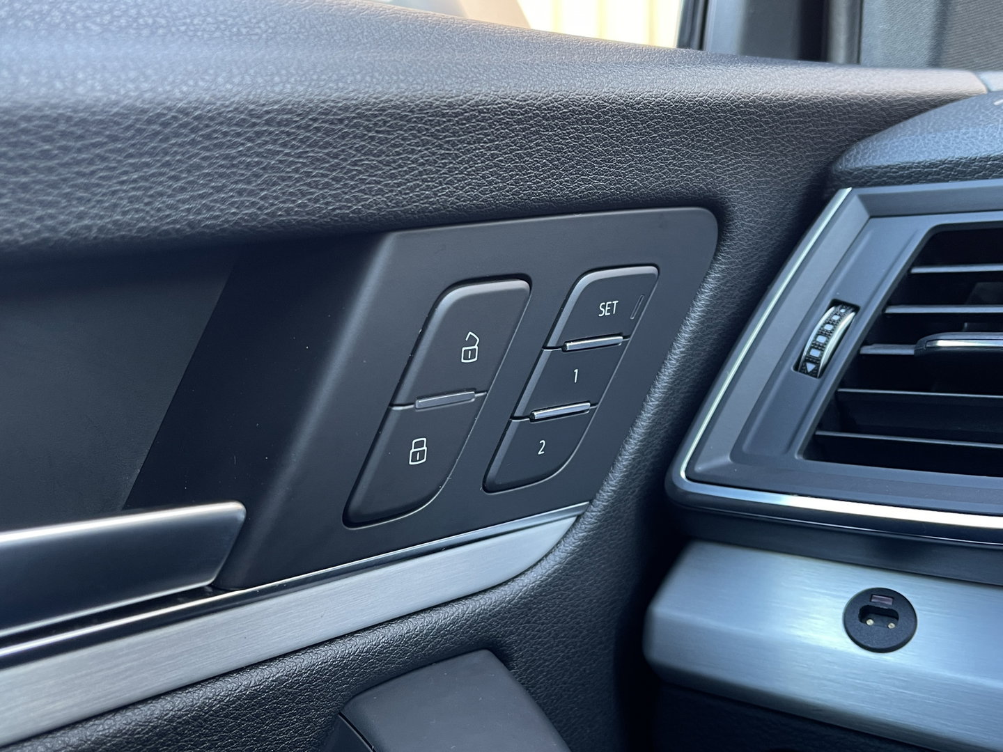 Audi Q5 3.0 TFSI SQ5 quattro Pro Line Plus | Elektrisch Wegklapbare Trekhaak | Panoramadak | Keyless Go/Entry | Head-up Display |