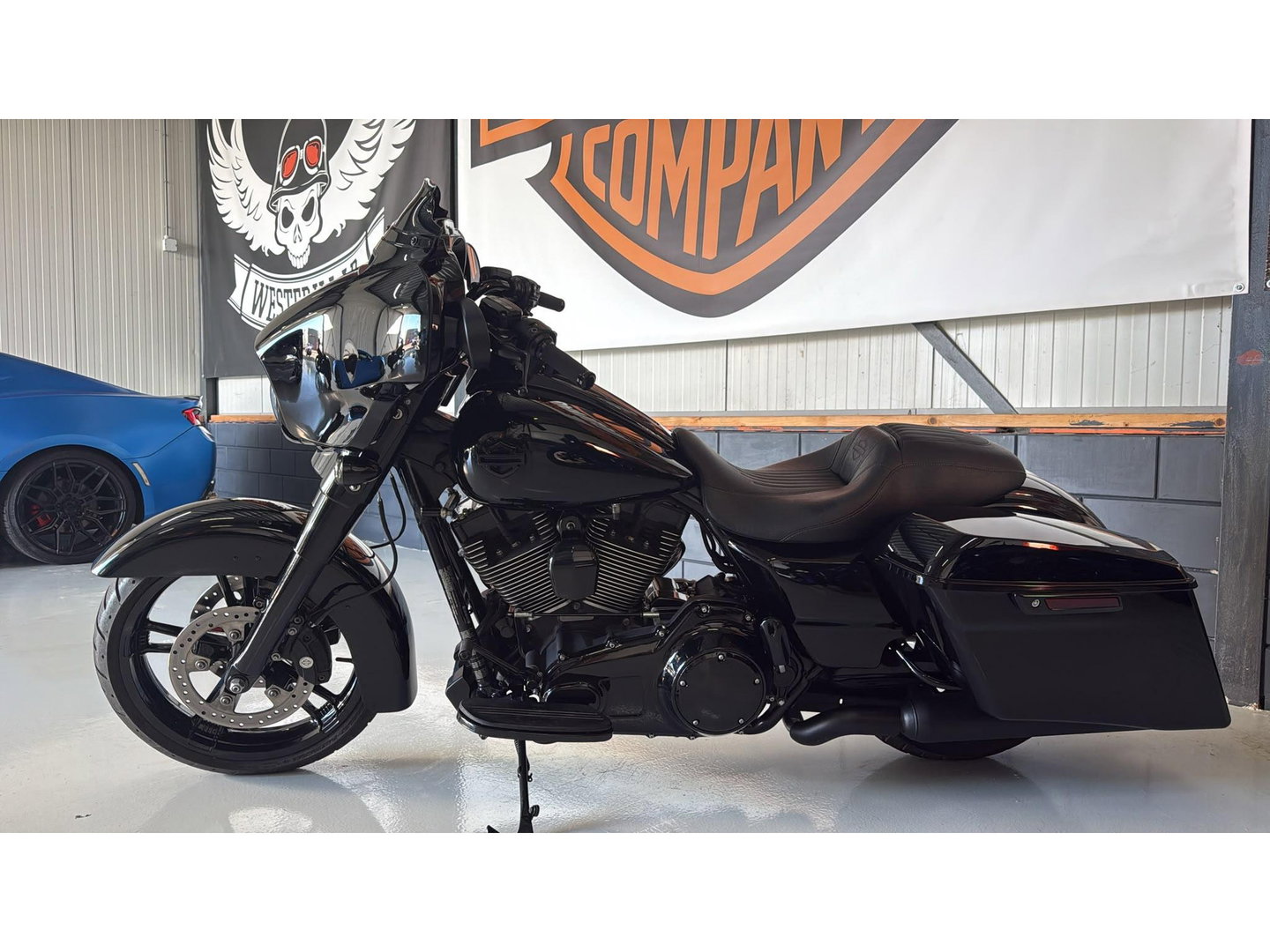 Harley Davidson 103 FLHX Street Glide Black Out CVO Streetglide