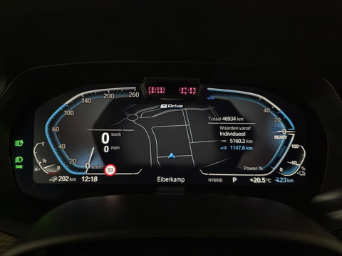 BMW X5 xDrive45e M-Sport Individual Dravitgrau Pano Laser 360º HUD Trekh.