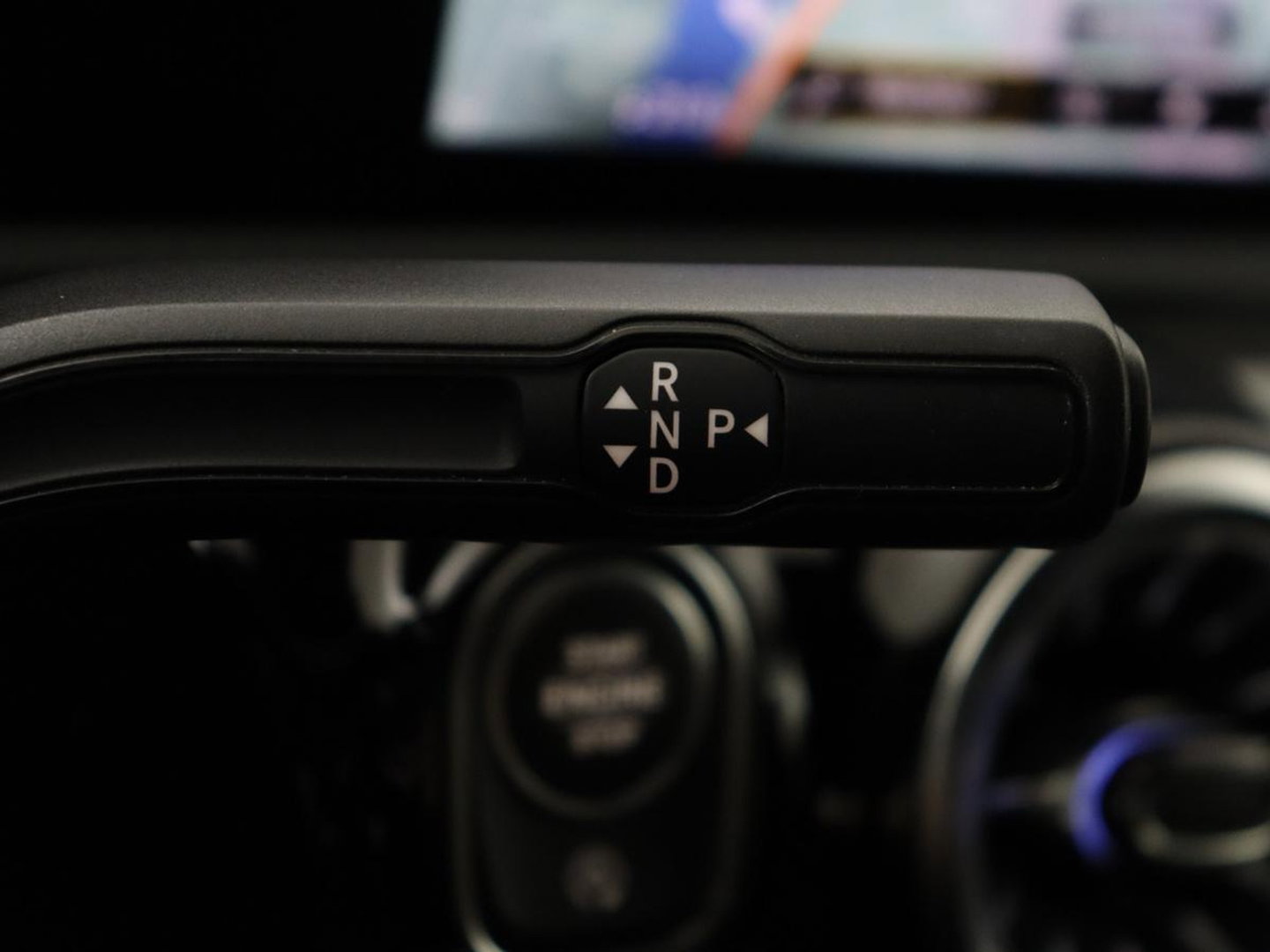 Mercedes-Benz A-Klasse 200 Business Solution AMG