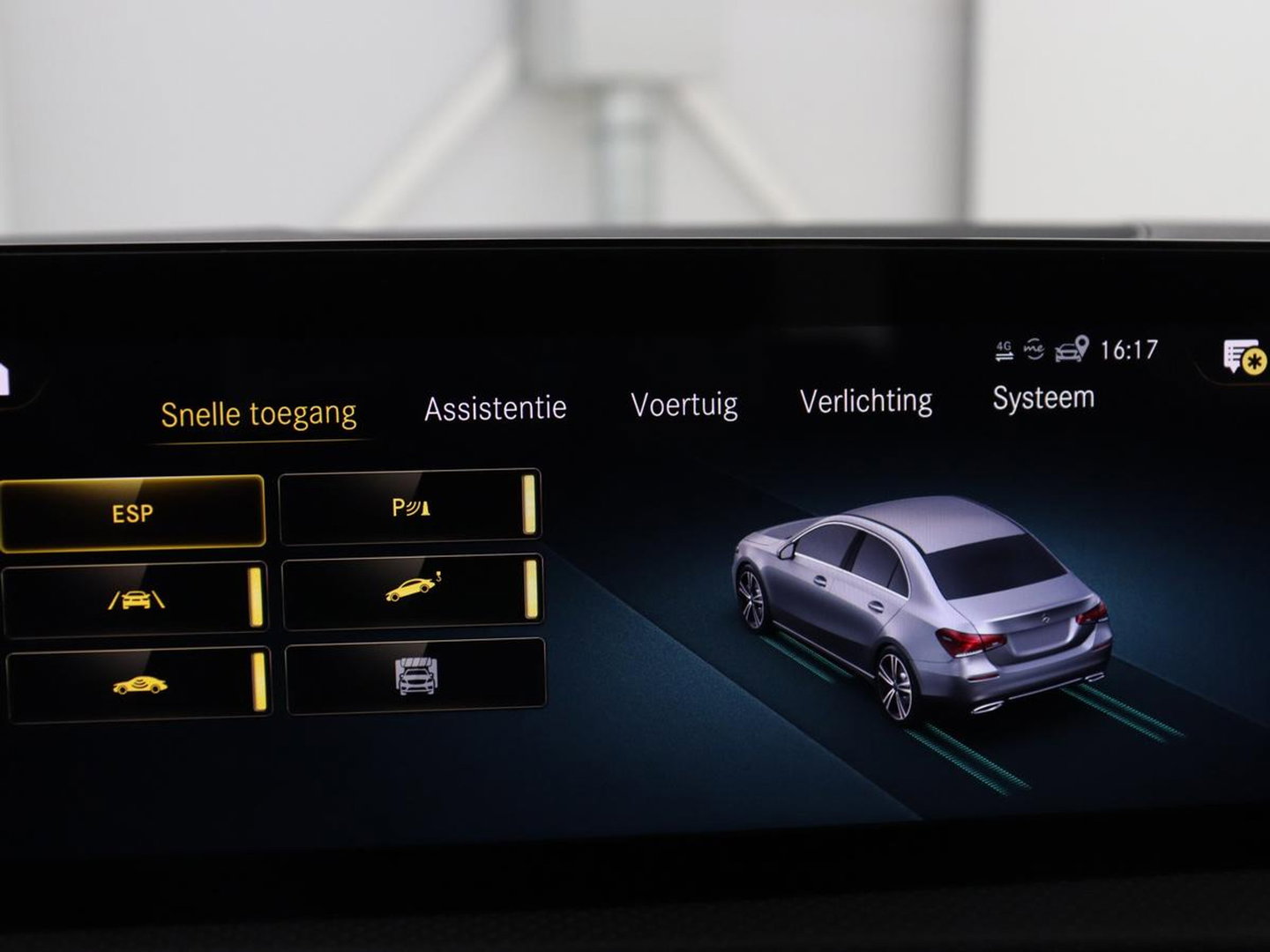 Mercedes-Benz A-Klasse 200 Business Solution AMG