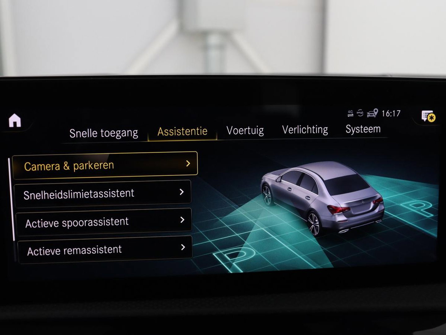 Mercedes-Benz A-Klasse 200 Business Solution AMG