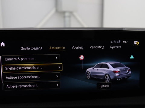 Mercedes-Benz A-Klasse 200 Business Solution AMG