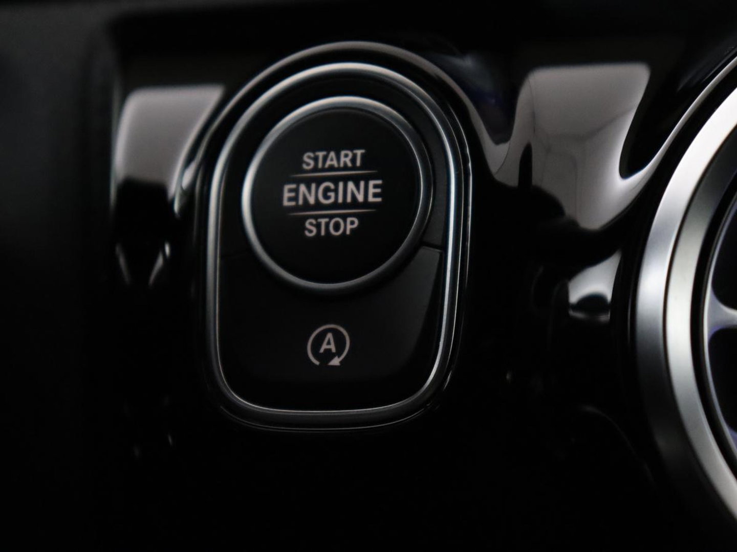 Mercedes-Benz A-Klasse 200 Business Solution AMG