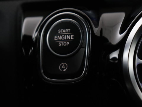 Mercedes-Benz A-Klasse 200 Business Solution AMG