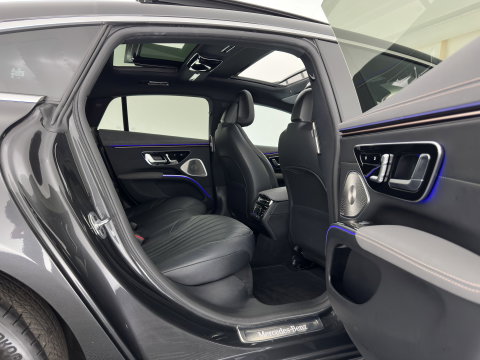 Mercedes-Benz EQS 450+ Luxury Line 108 kWh (3-Fase-22kW) (INCL-BTW) Aut. *PANO | HEAD-UP | LEATHER | FULL-LED | BURMESTER | MEMORY-PACK | ADAPTIVE-CRUISE | BLIND-SPOT | TOP-VIEW | HEATED-COMFORTSEATS | DIGI-COCKPIT | AMBIENT-LIGHT | 20''ALU*