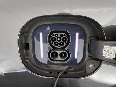 Mercedes-Benz EQS 450+ Luxury Line 108 kWh (3-Fase-22kW) (INCL-BTW) Aut. *PANO | HEAD-UP | LEATHER | FULL-LED | BURMESTER | MEMORY-PACK | ADAPTIVE-CRUISE | BLIND-SPOT | TOP-VIEW | HEATED-COMFORTSEATS | DIGI-COCKPIT | AMBIENT-LIGHT | 20''ALU*