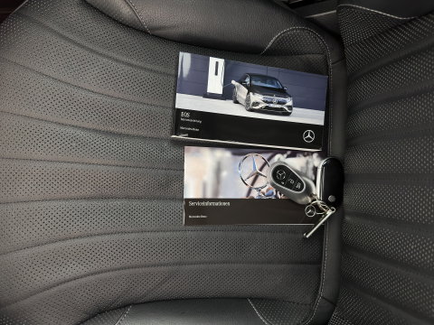 Mercedes-Benz EQS 450+ Luxury Line 108 kWh (3-Fase-22kW) (INCL-BTW) Aut. *PANO | HEAD-UP | LEATHER | FULL-LED | BURMESTER | MEMORY-PACK | ADAPTIVE-CRUISE | BLIND-SPOT | TOP-VIEW | HEATED-COMFORTSEATS | DIGI-COCKPIT | AMBIENT-LIGHT | 20''ALU*