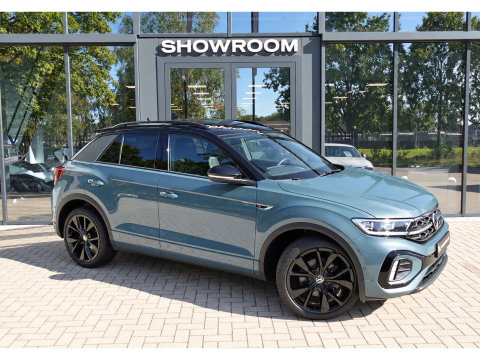 Volkswagen T-Roc 1.5 TSI R-Line PANO IQ.LIGHT ACC VOL