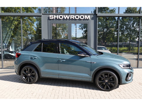 Volkswagen T-Roc 1.5 TSI R-Line PANO IQ.LIGHT ACC VOL