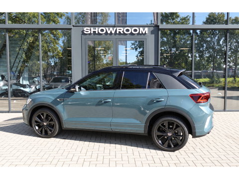 Volkswagen T-Roc 1.5 TSI R-Line PANO IQ.LIGHT ACC VOL