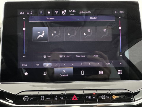 Jeep Compass 4xe 190 Plug-in Hybrid Electric Limited Lease Ed. (INCL-BTW) *LEATHER-FABRIC | FULL-LED | ADAPTIVE-CRUISE | CAMERA | CARPLAY | BLIND-SPOT | KEYLESS | DAB+ | DIGI-COCKPIT | PRIVACY-GLASS | COMFORT-SEATS | 19''ALU | TOWBAR*