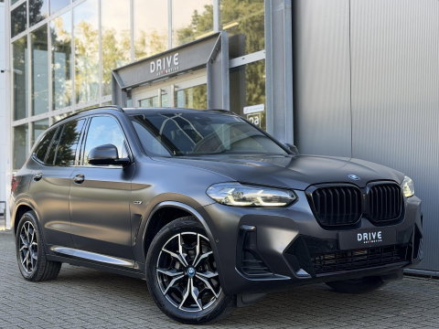 BMW X3 xDrive30e High Ex M-Sport LCI|Leer|Memory|Cam|Uniek: Individual Frozen Deep Grey|