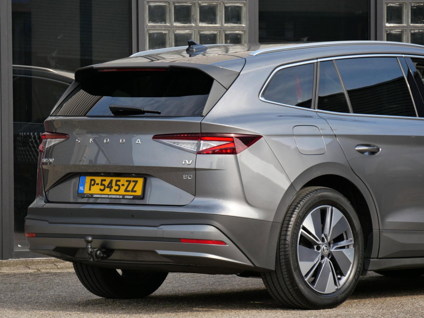 Škoda Enyaq iV 80/ WARMTEPOMP/ LEER/ ADAPTIVE/ TREKHAAK/ HEAD-UP/ SIDE ASSIST/ SOH 95%