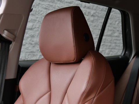 Škoda Enyaq iV 80/ WARMTEPOMP/ LEER/ ADAPTIVE/ TREKHAAK/ HEAD-UP/ SIDE ASSIST/ SOH 95%