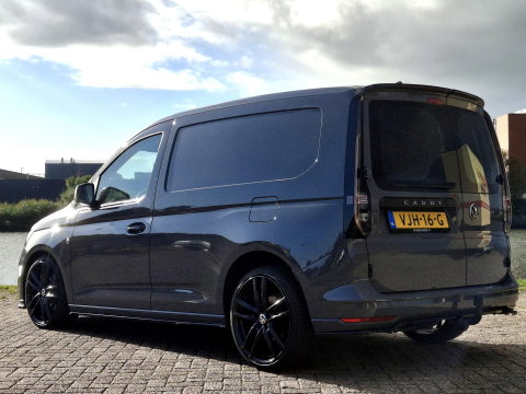 Volkswagen Caddy Cargo 2.0 TDI BUMPERPAKKET | CAMERA | AUT | LED | LEDER | SENSOREN VOOR + ACHTER